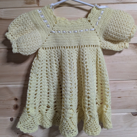 Baby girl crochet knit light yellow dress, collectible, vintage, handmade, doll